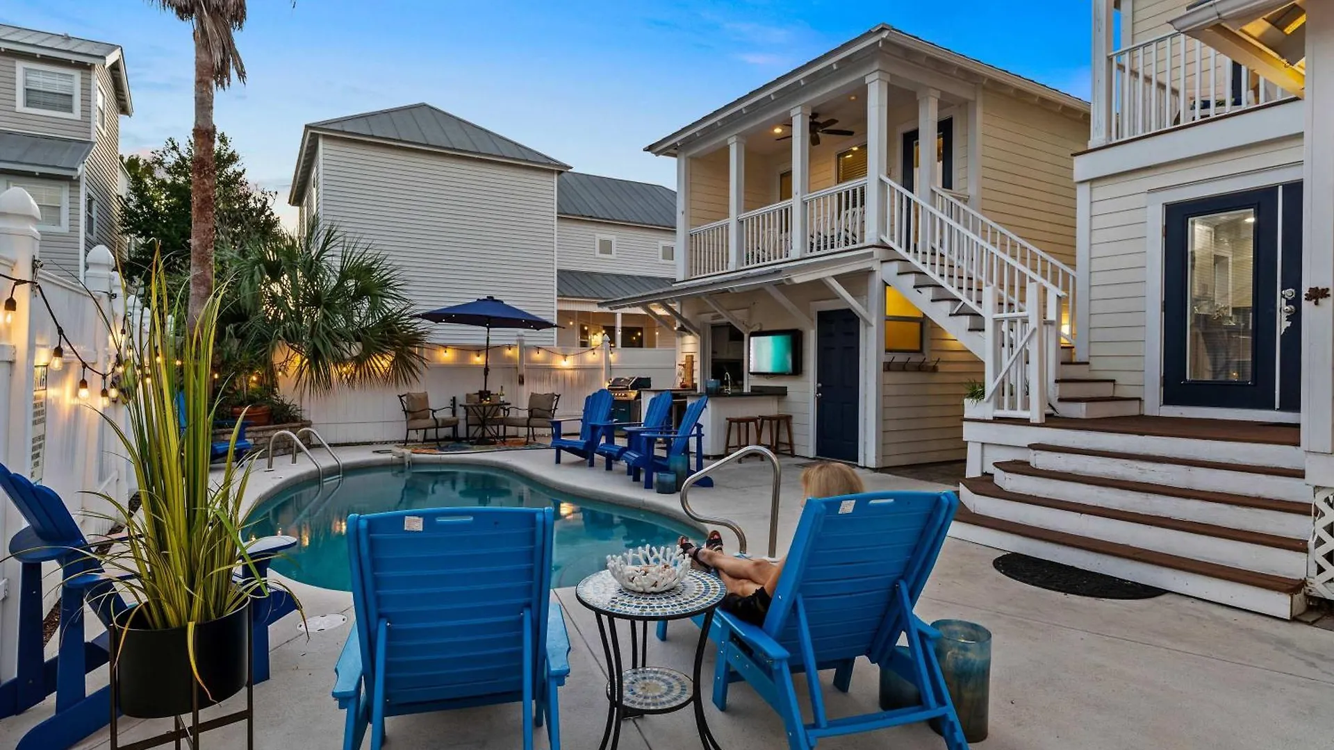Lighthouse Legends Free Golf Cart Pool Heat Deals 데스틴
